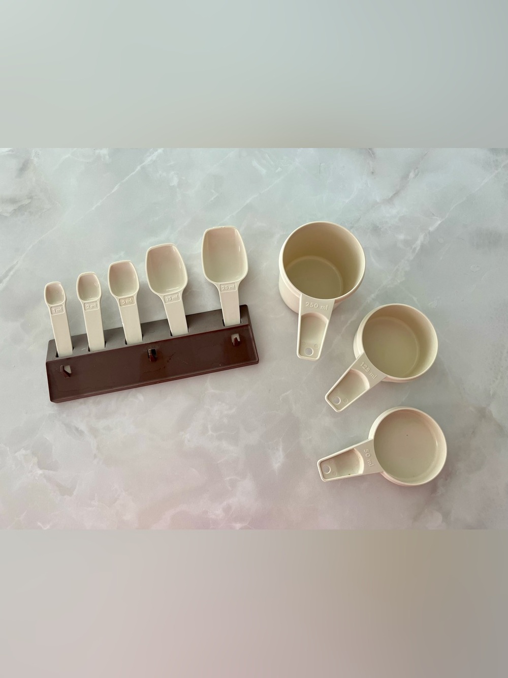 Vintage Tupperware Measuring Spoons + Wall Rack Mount Almond Measuring Cups